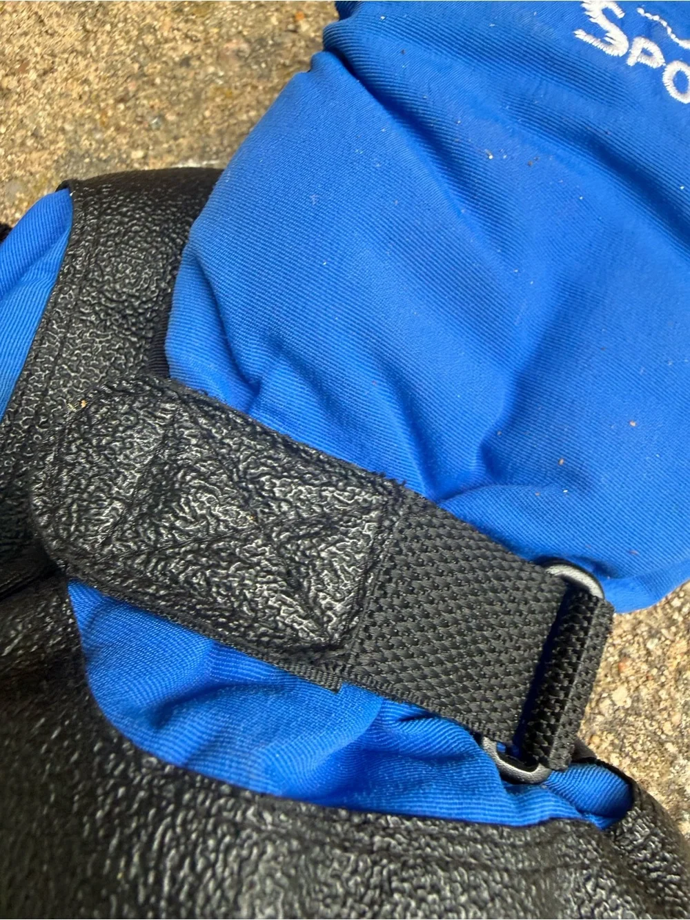 Blue Black Sports Ski Snow Mittens Gloves Size Youth